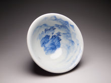Load image into Gallery viewer, 120ml Fanggu Technique Cliffs and Sky Jihong and Qinghua Porcelain Teacup 青花霁红杯