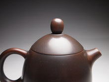Load image into Gallery viewer, 125ml Dragon Egg Nixing Teapot 坭兴龙蛋壶 by Wu Sheng Sheng