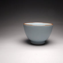 Load image into Gallery viewer, 70ml Shangshan Royal Jade Ruyao Teacup 汝窑御青上善杯