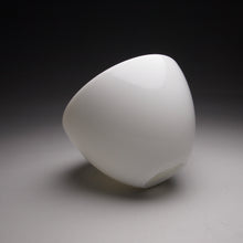 Load image into Gallery viewer, 75ml Tianbai Porcelain Big Chicken Egg Teacup 甜白大鸡蛋杯