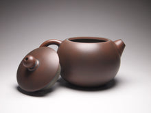 Load image into Gallery viewer, 100ml Little Xishi Nixing Teapot by Taohua Island Studio 陶花岛坭兴小西施