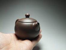Load image into Gallery viewer, 100ml Little Xishi Nixing Teapot by Taohua Island Studio 陶花岛坭兴小西施