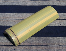 Load image into Gallery viewer, Large Green Bamboo Tea Scoop 保青竹子茶则