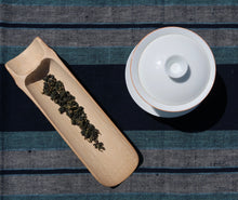 Load image into Gallery viewer, Mottled Bamboo Tea Scoop 斑竹茶则（带竹节）
