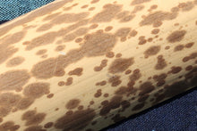 Load image into Gallery viewer, Teardrop Bamboo Tea Scoop 斑竹茶则