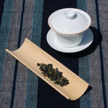 Load image into Gallery viewer, Teardrop Bamboo Tea Scoop 斑竹茶则