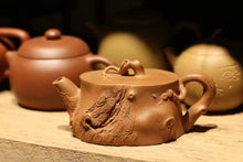 Load image into Gallery viewer, Fully Handmade Old Duanni SongDuan Yixing Teapot, 全手工黃少桐老段泥松段, 140ml