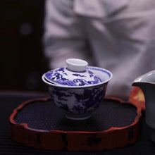 Load image into Gallery viewer, 150ml Dragon Qinghua Fanggu Jingdezhen Porcelain Gaiwan