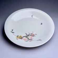 Load image into Gallery viewer, Peaches Motif Youzhongcai Jingdezhen Porcelain Saucer / Tea Boat