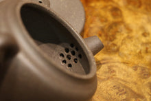 Load image into Gallery viewer, TianQingNi Sangbian Yixing Teapot, 天青泥桑扁壶, 150ml