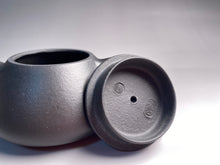 Load image into Gallery viewer, Heini (Wuhui Jiangponi) Shipiao Yixing Teapot, 焐灰降坡泥石瓢壶, 110ml