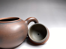 Load image into Gallery viewer, 125ml Shuiping Nixing Teapot by Zhou Yujiao