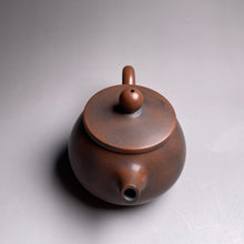 Load image into Gallery viewer, 125ml Mulan Nixing Teapot by Zhou Yujiao