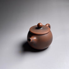 Load image into Gallery viewer, 100ml Mulan Nixing Teapot by Zhou Yujiao
