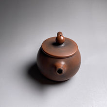 Load image into Gallery viewer, 100ml Mulan Nixing Teapot by Zhou Yujiao