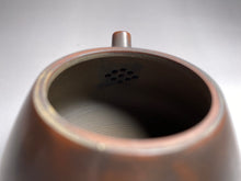Load image into Gallery viewer, 100ml Shipiao Nixing Teapot 坭兴石瓢壶 by Wu Sheng Sheng