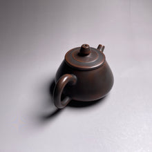 Load image into Gallery viewer, 125ml Shipiao Nixing Teapot 坭兴石瓢壶 by Wu Sheng Sheng
