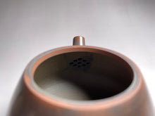 Load image into Gallery viewer, 125ml Shipiao Nixing Teapot 坭兴石瓢壶 by Wu Sheng Sheng