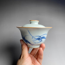 Load image into Gallery viewer, Qinghua Shrimp Motif on Moon White Ruyao Wide Gaiwan 汝窑月白青花国画虾图盖碗