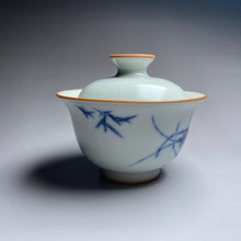 Load image into Gallery viewer, Qinghua Shrimp Motif on Moon White Ruyao Gaiwan 汝窑月白青花国画虾图盖碗