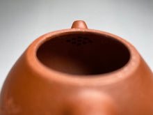 Load image into Gallery viewer, Zhuni Dahongpao Wendan Yixing Teapot with Carving of Orchid, 朱泥大红袍文旦, 120ml