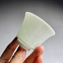 Load image into Gallery viewer, 70ml YingQing 影青 Waves Motif Horseshoe Porcelain Teacup