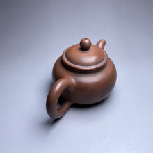 Load image into Gallery viewer, 100ml Tall Fanggu Nixing Teapot, 坭兴高仿古壶, by Zhou Yujiao