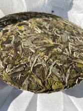 Load image into Gallery viewer, 2021 Sanquan Shang Shan MUDAN WANG White Tea from Fuding