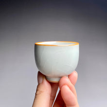 Load image into Gallery viewer, 35ml Zhili Moon White Ruyao Teacup, 直立月白汝窑茶杯