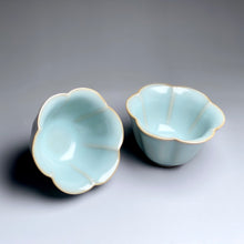Load image into Gallery viewer, Pair of Matching 30ml Morning Glory Azure Ruyao Teacups, 天青汝窑茶杯