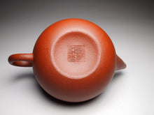 Load image into Gallery viewer, Zhuni Xishi Shuiping Yixing Teapot, 朱泥西施水平, 120ml