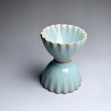 Load image into Gallery viewer, Pair of Matching 35ml Sea Shell Azure Ruyao Teacups, 天青汝窑茶杯