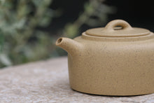 Load image into Gallery viewer, Benshan lüni Jinglan Yixing Teapot, 本山绿泥井栏, 170ml