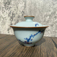 Load image into Gallery viewer, Plum Blossoms on Moon White Ruyao Gaiwan 汝窑月白盖碗