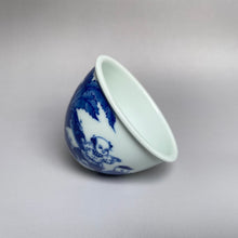 Load image into Gallery viewer, 115ml Qinghua Children Playing Cloth Ball Fanggu Jingdezhen Porcelain Teacup, 仿古全手工青花童趣缸杯