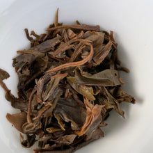 Load image into Gallery viewer, 2014 Chen Sheng Hao YI WU Da Shu Raw Pu'er