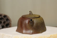 Load image into Gallery viewer, Wood Fired Lao Duanni Lianjing Yixing Teapot 柴烧老段泥莲镜壶 155ml