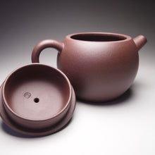 Load image into Gallery viewer, Dicaoqing Julunzhu Yixing Teapot, 底槽青巨轮珠, 150ml