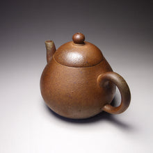 Load image into Gallery viewer, Wood Fired Huangjin Duan Pear Yixing Teapot, 柴烧黄金段梨形壶, 165ml