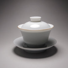 Load image into Gallery viewer, 120ml Medium Horseshoe Tianbai Jingdezhen Porcelain Gaiwan 甜白马蹄盖碗