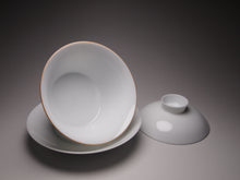 Load image into Gallery viewer, 120ml Medium Horseshoe Tianbai Jingdezhen Porcelain Gaiwan 甜白马蹄盖碗