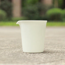 Load image into Gallery viewer, White Porcelain Fair Cup / Tea Pitcher
