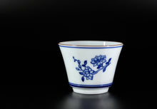 Load image into Gallery viewer, 66ml Qinghua Camelia Jingdezhen Porcelain Cup
