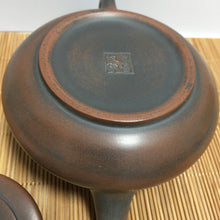 Load image into Gallery viewer, 170ml Nixing Teapot by Li Changquan