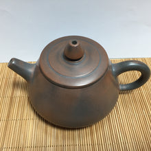 Load image into Gallery viewer, 170ml Nixing Teapot by Li Changquan