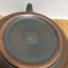 Load image into Gallery viewer, 170ml Nixing Teapot by Li Changquan