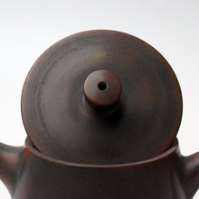 Load image into Gallery viewer, 120ml Tall Shipiao Nixing Teapot by Huang Lirong