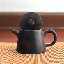 Load image into Gallery viewer, 120ml Tall Shipiao Nixing Teapot by Huang Lirong
