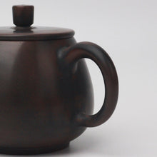 Load image into Gallery viewer, 220ml Futong Nixing Teapot by Huang Likang