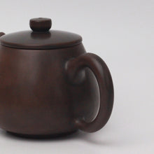 Load image into Gallery viewer, 220ml Futong Nixing Teapot by Huang Chun